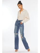 Load image into Gallery viewer, Ultra High Rise 90&#39;s Wide Leg Flare Jean