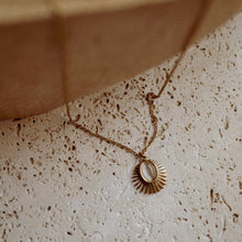 Load image into Gallery viewer, Ophelia necklace