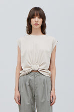 Load image into Gallery viewer, Knot Hem Tee