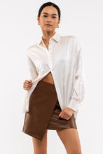 Load image into Gallery viewer, Bille Satin Top