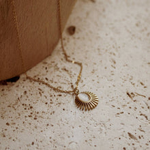 Load image into Gallery viewer, Ophelia necklace