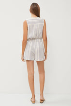 Load image into Gallery viewer, Striped Gauze Pull On Shorts