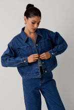 Load image into Gallery viewer, Scallop Denim Jacket