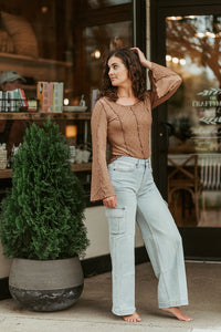 Floral Lace Knit Top