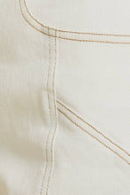 Load image into Gallery viewer, Double Button Stretchy Twill Shorts