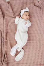 Load image into Gallery viewer, Cream Vines Knot Gown