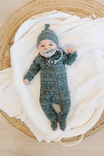 Load image into Gallery viewer, Alpine Newborn Knot Hat