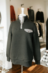 Diamond Pullover