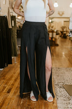Load image into Gallery viewer, Linen Slit Front Pants