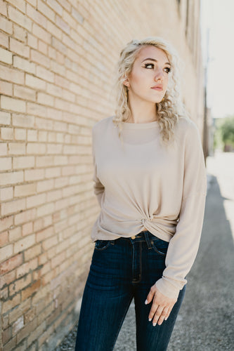 Colby Knot Top
