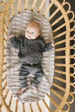 Load image into Gallery viewer, Charcoal Knit Leggings