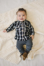 Load image into Gallery viewer, Flannel Shacket